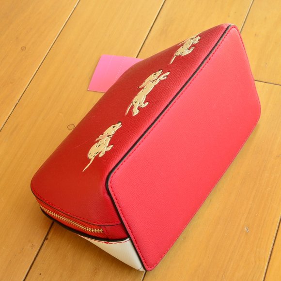 COPY - COPY - Disney X Kate Spade New York Cruella Makeup Bag - Picture 6 of 8